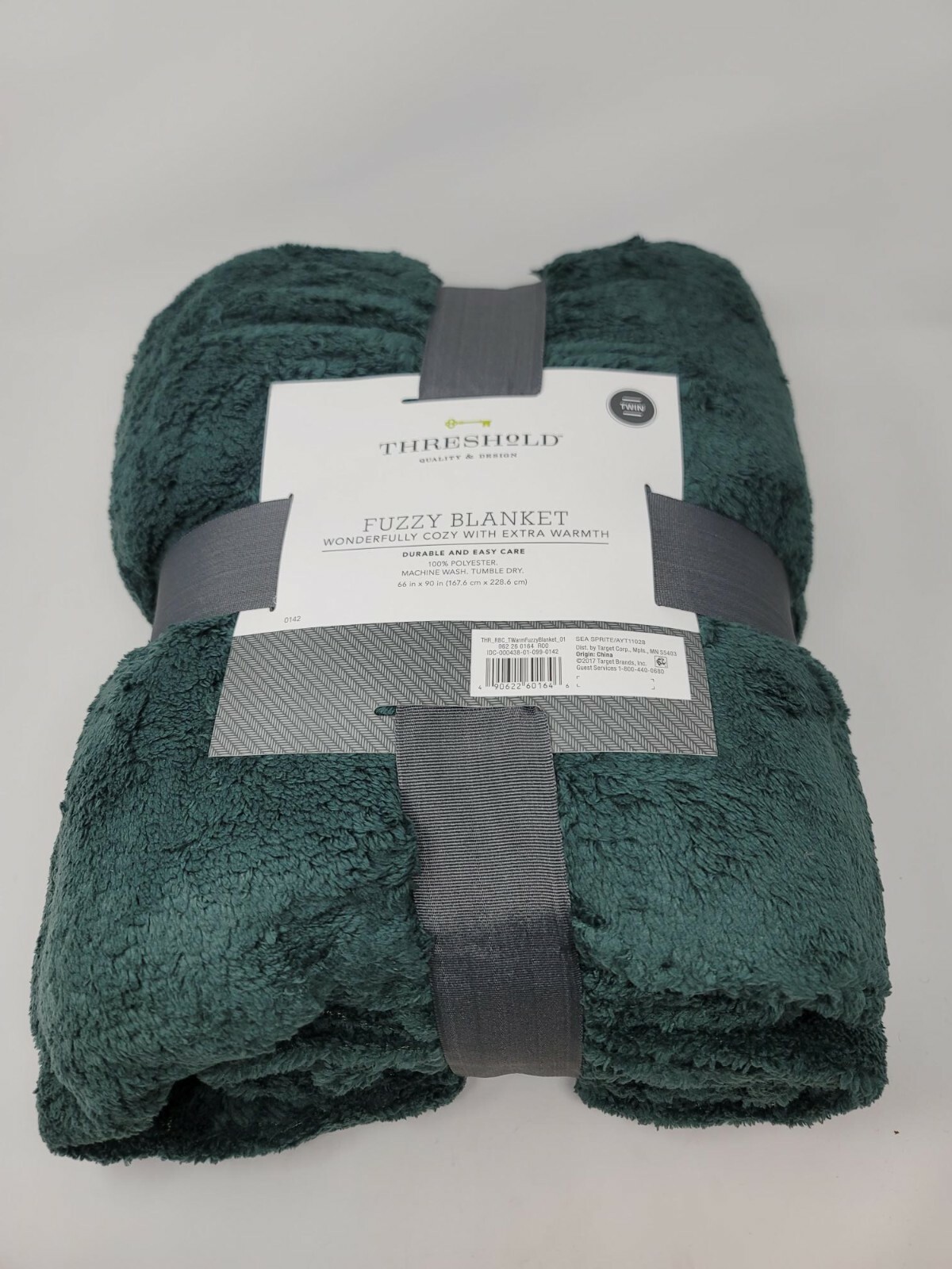 Threshold Super Soft Fuzzy Blanket Twin SEA SPRITE GREEN 66 x 90 inches gallery