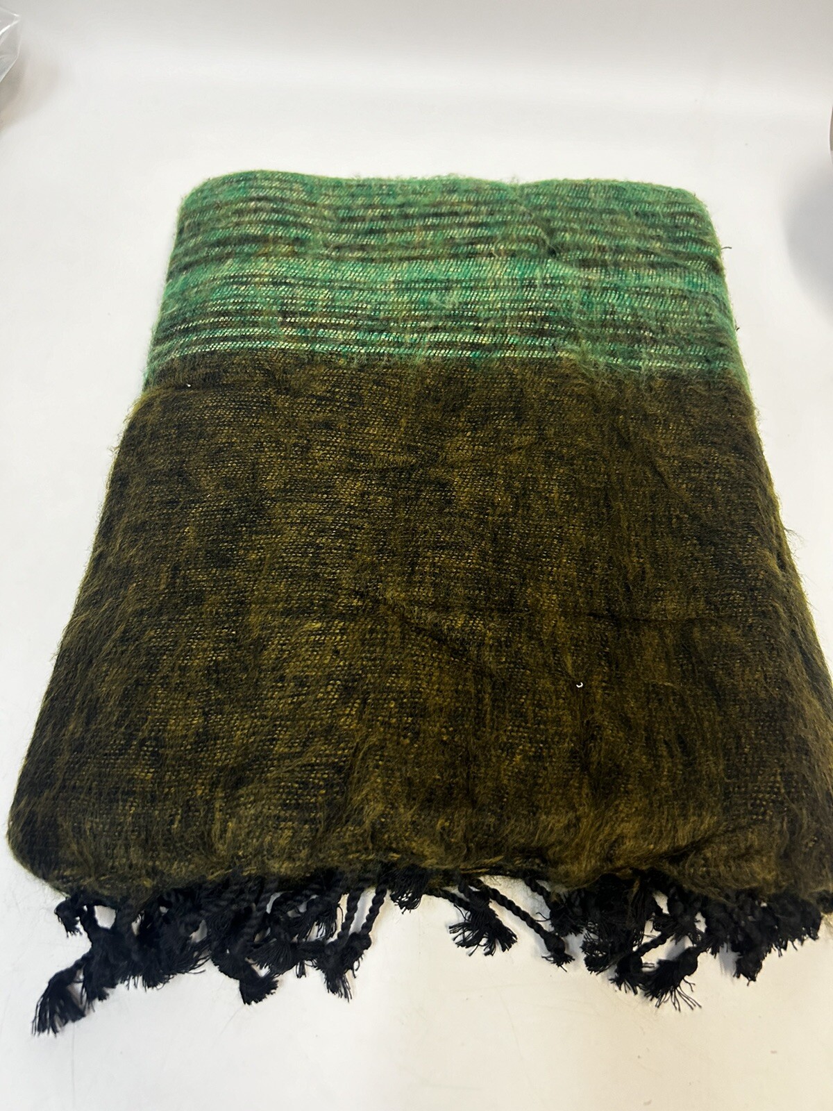 custom New Extra Soft High Quality Pure Yak Wool Travel Blanket Handwoven gallery
