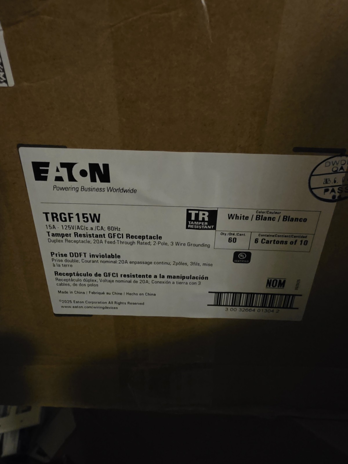 Eaton Trgf15w Tamper Resistant 15a Gfci Case Of 10 gallery