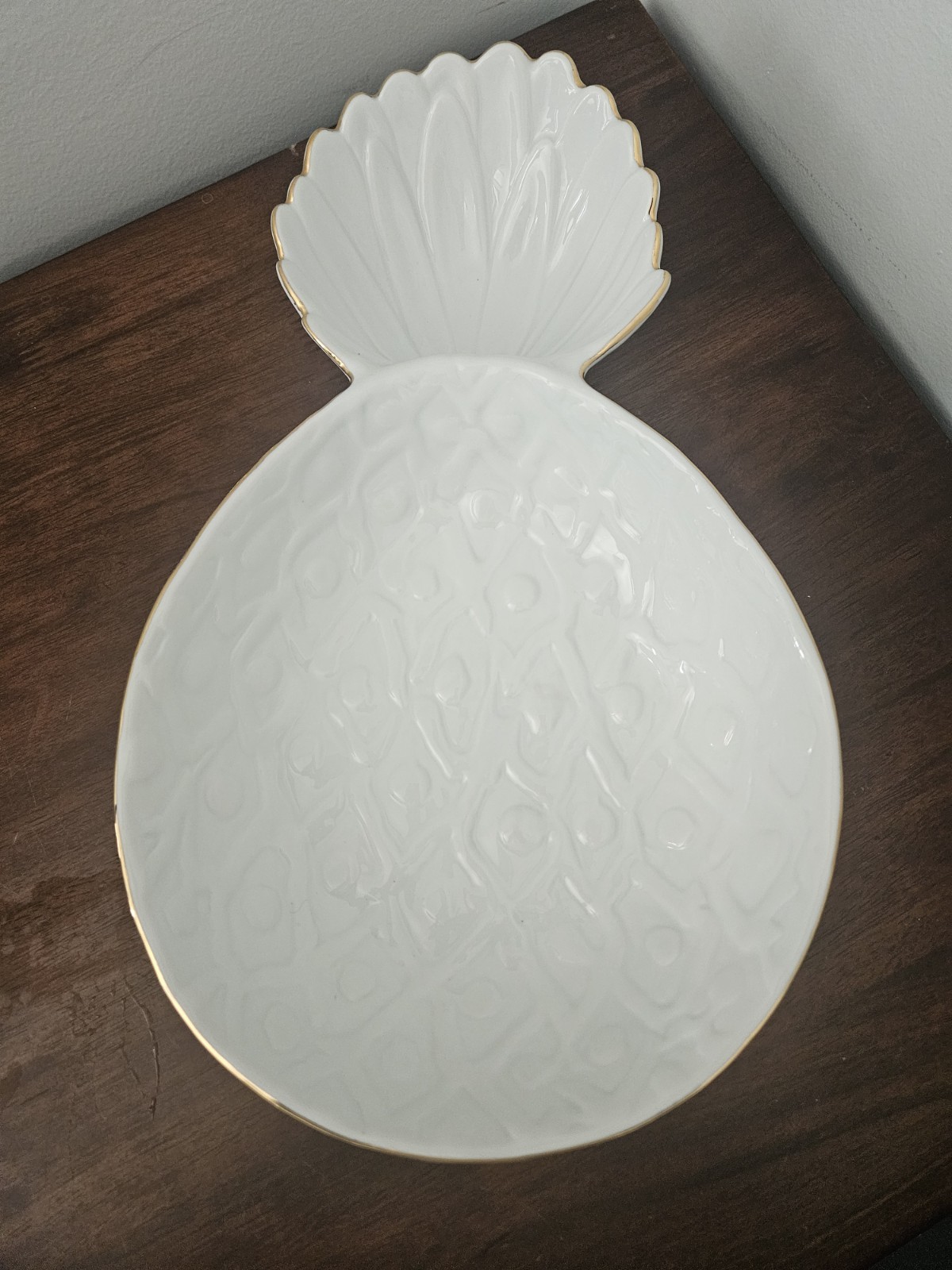 Lilly Pulitzer + Target White Porcelain Gold Trim Pineapple Shaped Serving Bowl gallery