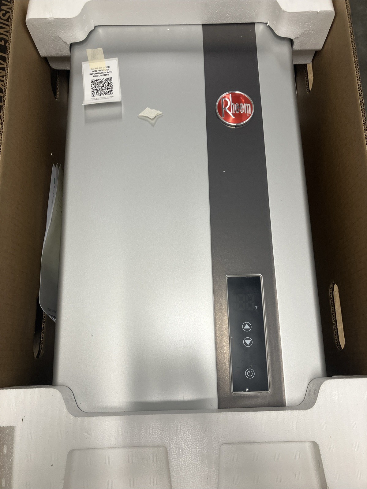 Rheem Performance Plus 7.0 GPM Non-Condensing Natural Gas Tankless Water Heater gallery