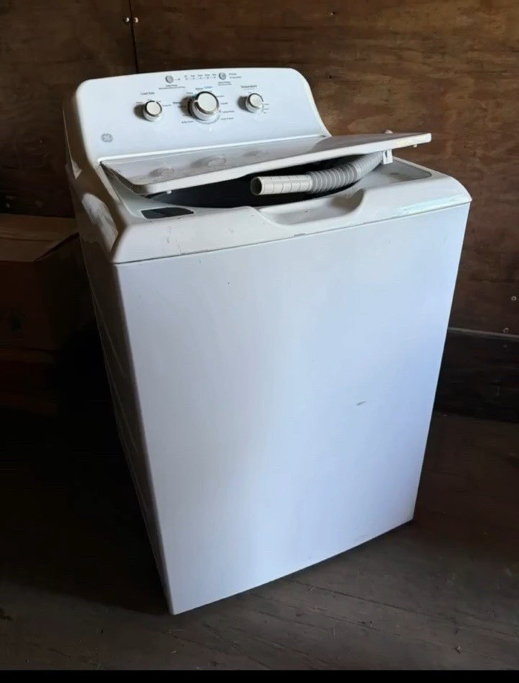 GE Top-Loading Electric Washing Machine, White, Freestanding gallery