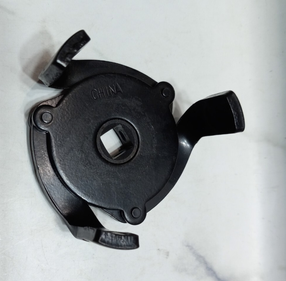 Generic Unbranded JAW OIL FILTER WRENCH 3 Points of Contact gallery