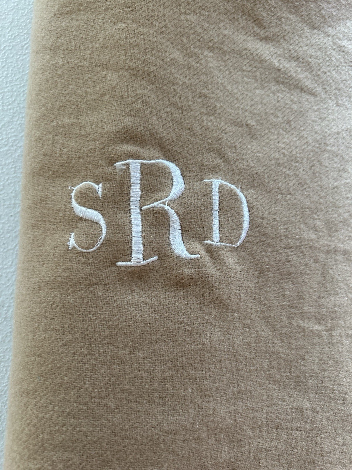 Williams Sonoma Solid Cashmere Throw Mono “SRD” Camel NWT OB READ gallery