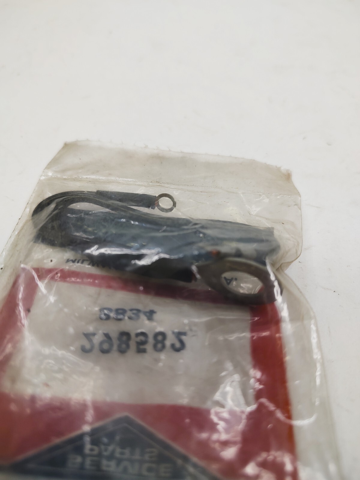 Genuine OEM Briggs & Stratton 298582 Wire Assembly gallery