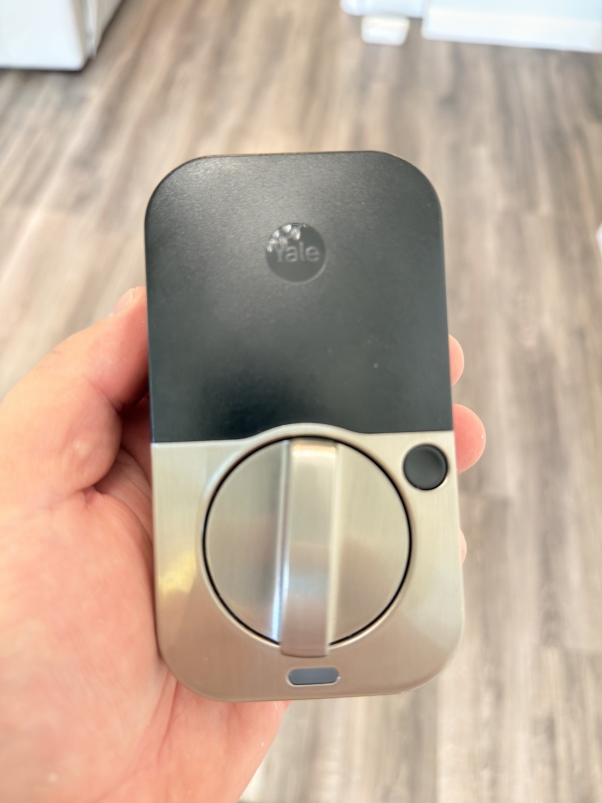 Yale Assure Lock 2 Touch Keypad Biometric Satin Nickel Bluetooth Wi-Fi *Keyed* gallery
