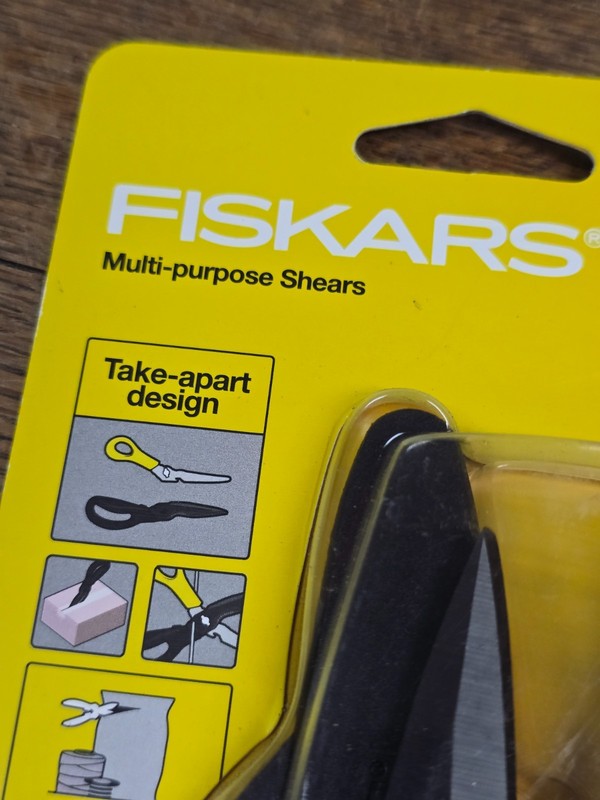 🛠️ Fiskars MULTI-PURPOSE SHEARS 5692 w/ Sheath * Take Apart Design NEW gallery