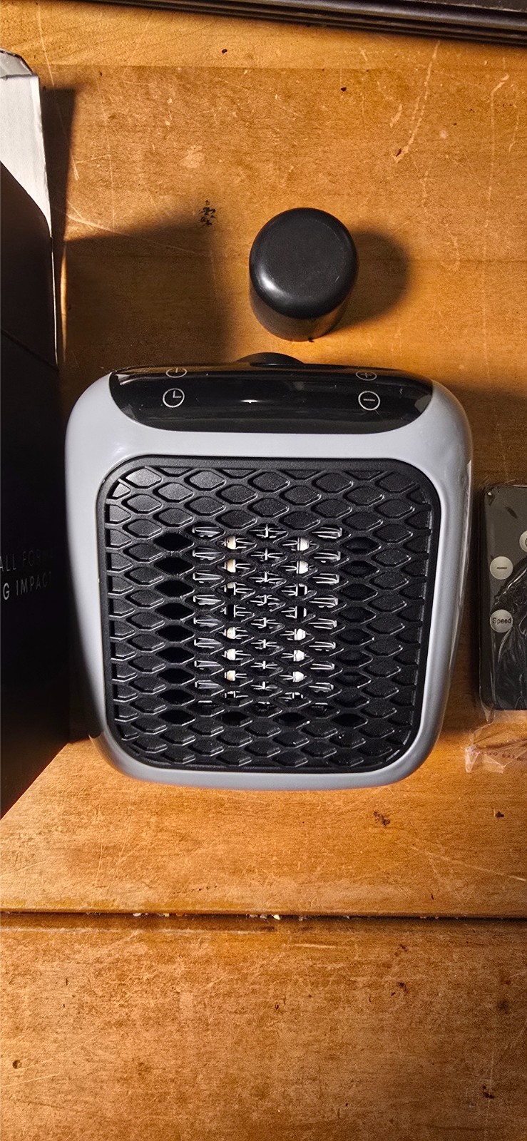 EquiWarm Pro Handy Heater 800W Portable Electric Heater w/ Remote & Box gallery