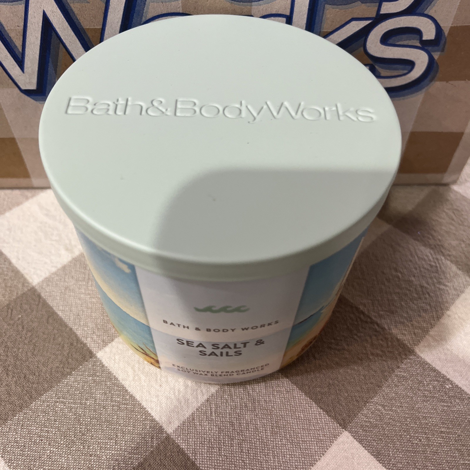 Bath & Body Works SEA SALT & SAILS 🏖️🐚 ⛵ 3 Wick SCENTED Candle 25-45 Hrs YUM gallery