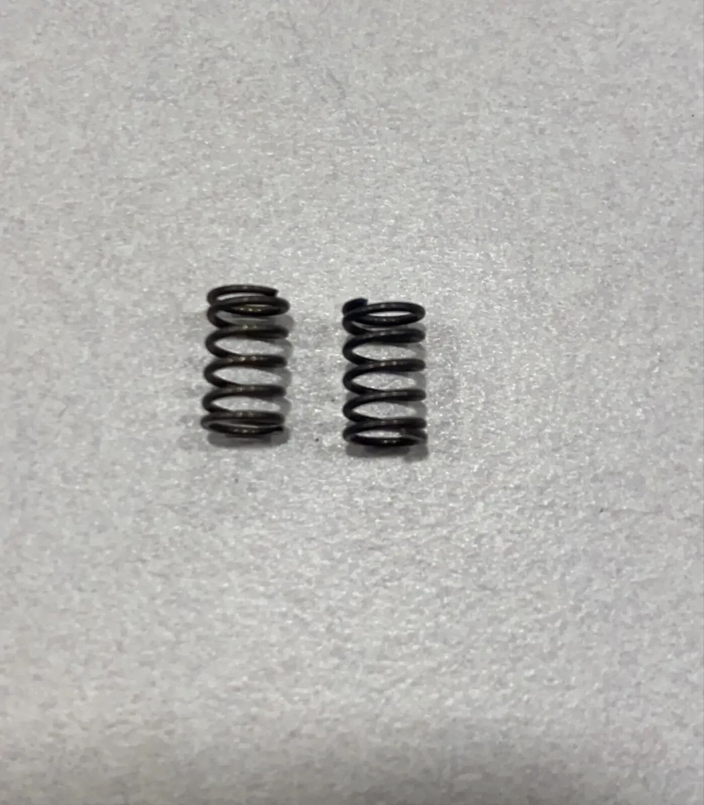 Genuine OEM Toro 39-9650 Compression Spring - 2 PACK gallery