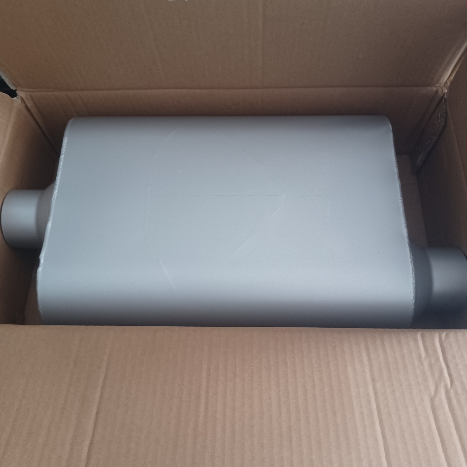 Universal Mufflers, Two Chamber 2.5'' offset inlet (ID) 2.5'' offset outlet (ID) gallery