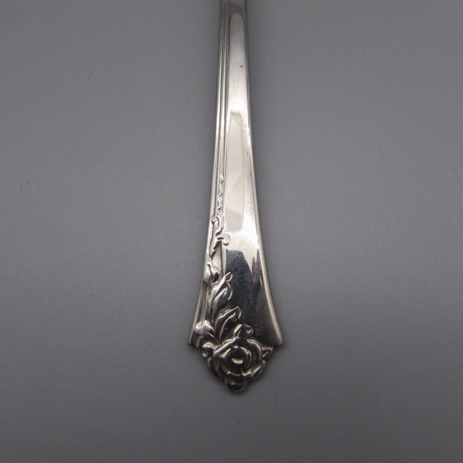 Oneida DAMASK ROSE Stainless Flatware Slotted Serving Spoon CUBE USA gallery