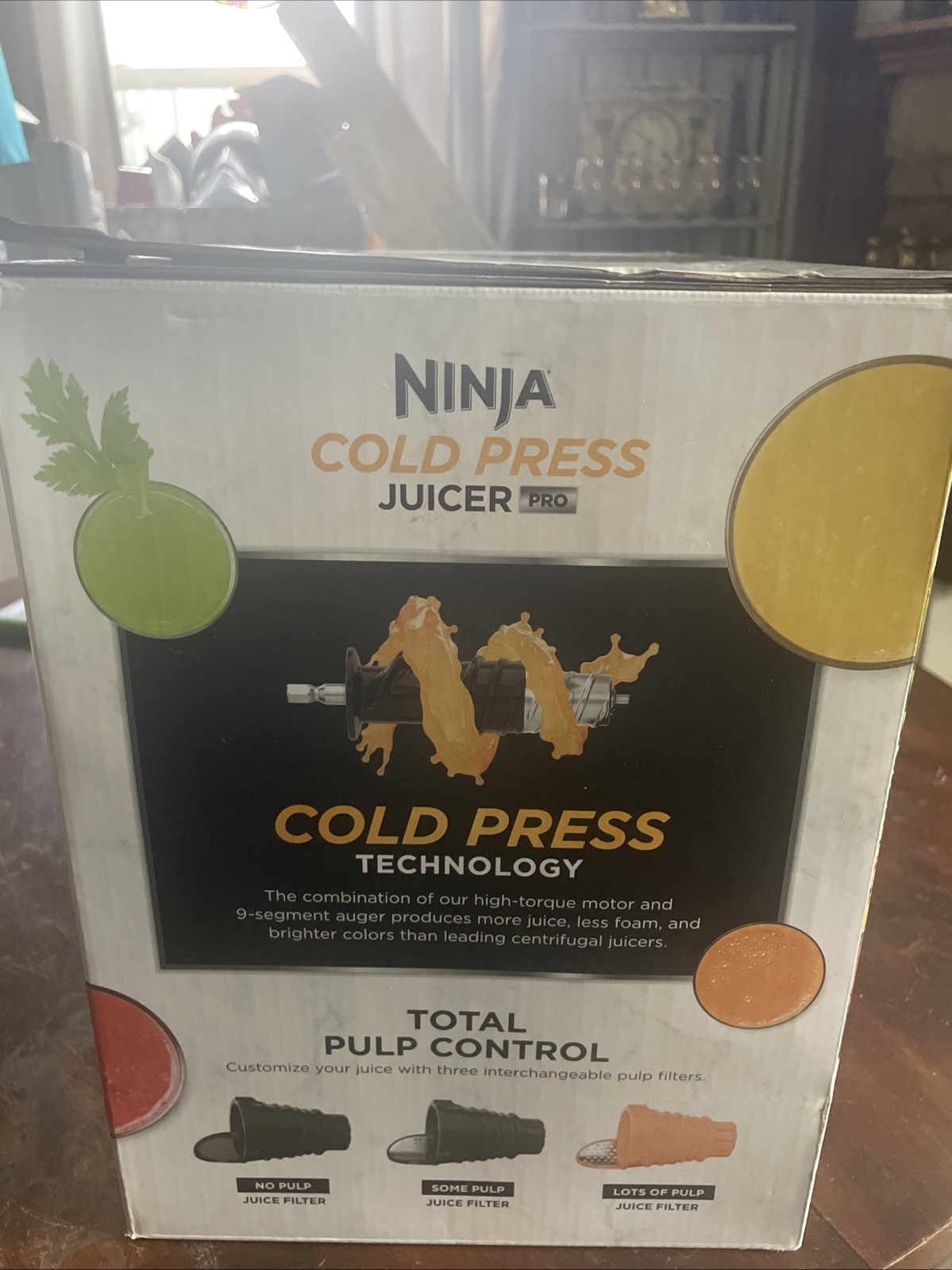 Ninja Cold Press Juicer Pro - Graphite (JC101) gallery