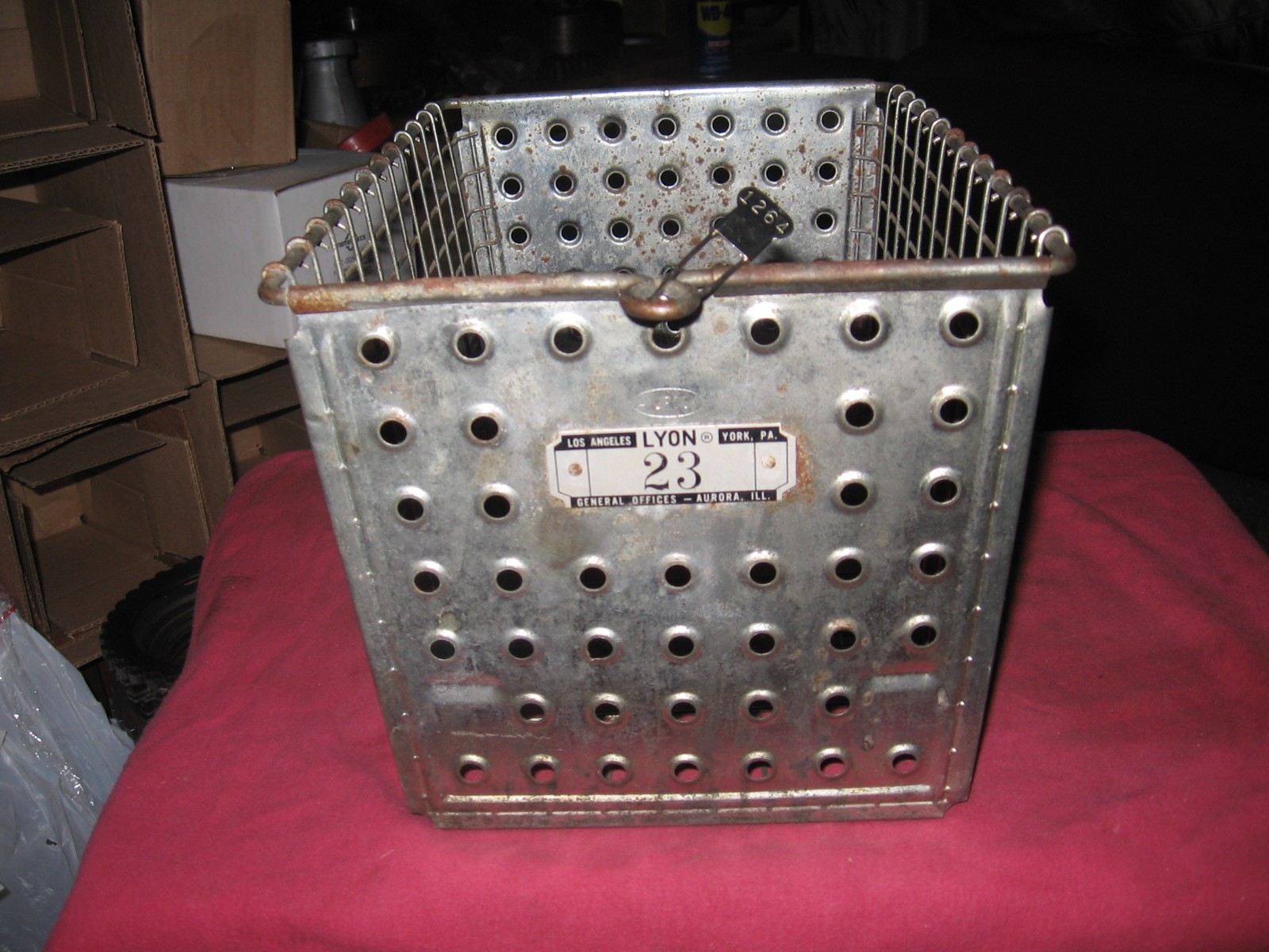 VINTAGE SWIMMING POOL LOCKER WIRE BASKET #23 LYON W/ A PIN ON TAG 13L X 9W X 8T gallery