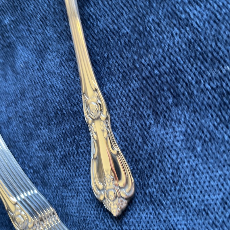 1 Oneida Ltd USA Wm A Rogers Flatware President Dinner Fork 7 1/4" 8 Available gallery