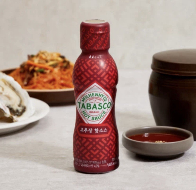 TABASCO Gochujang Hot Sauce, 300g, (Pack of 1) gallery