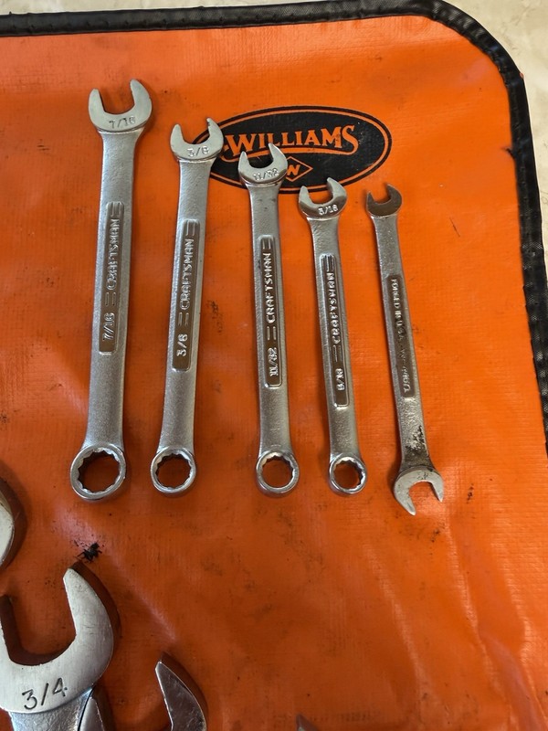 Craftsman Industrial 15 Piece Combination 12 Point Wrench Set 1/4"-1-1/16" gallery