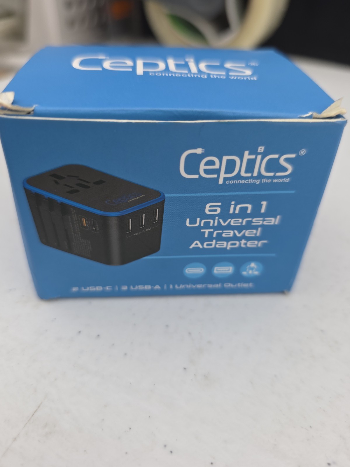 Ceptics 6-in-1 Universal Travel Adapter w/2X USB-A & 3X USB-C / Universal Outlet gallery