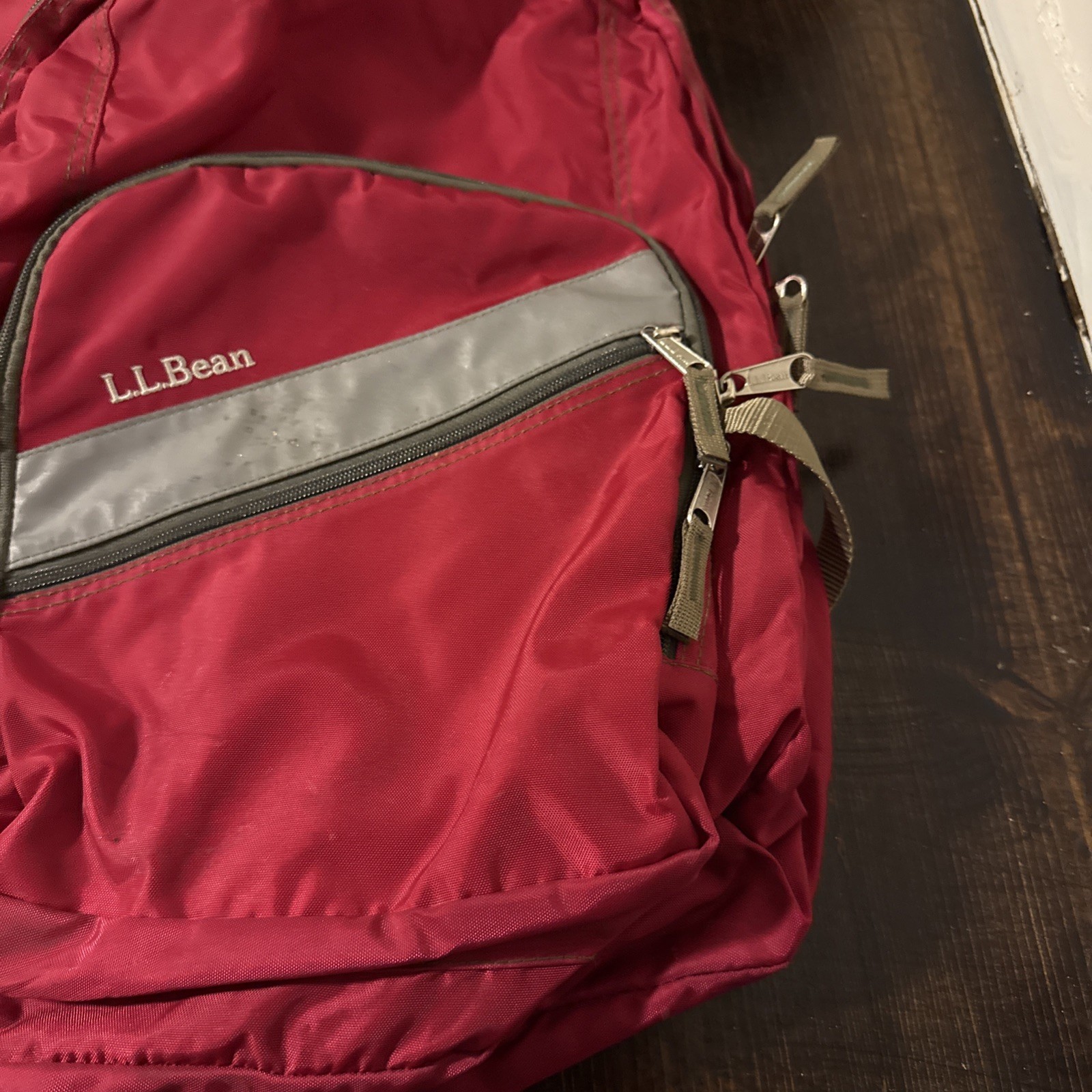 LL BEAN Vintage Red Nylon Backpack Zip Close Reflective Strip D589 4