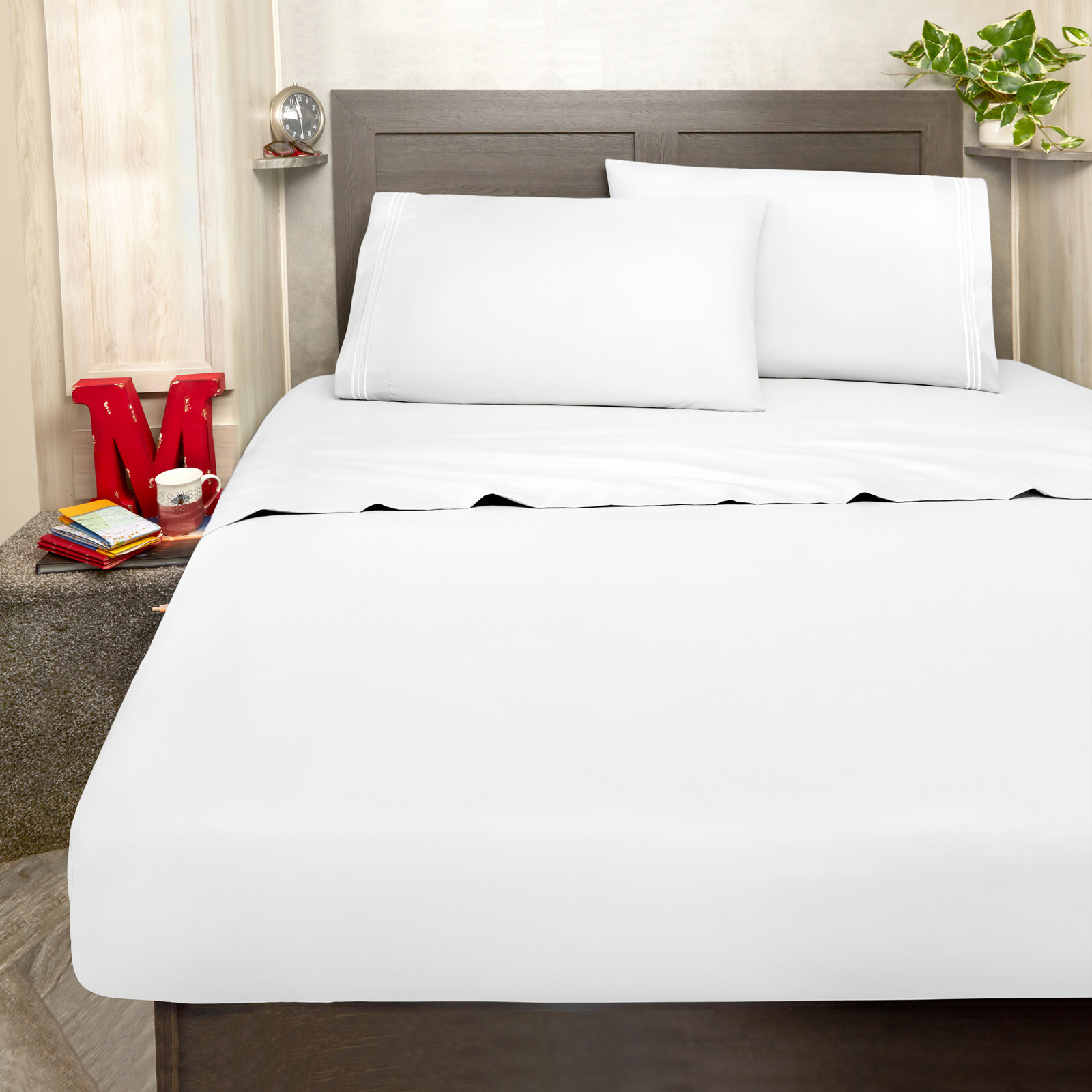 Mellanni RV Bunk Sheet Set Iconic Collection Microfiber 4-Piece, Short Queen gallery