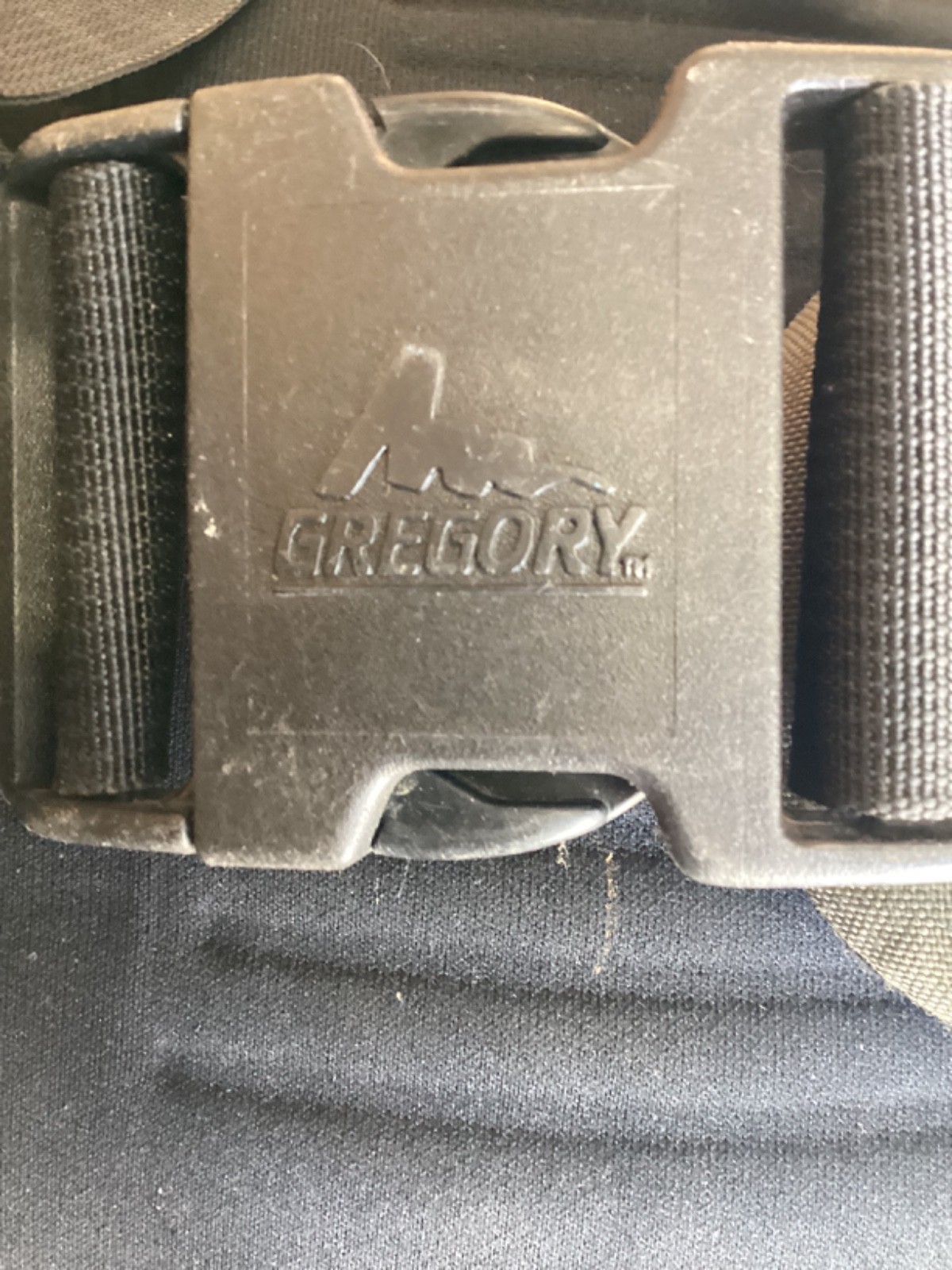 Gregory Hiking Pack Outdoors Camping Backpack Light in Good Condition 3
