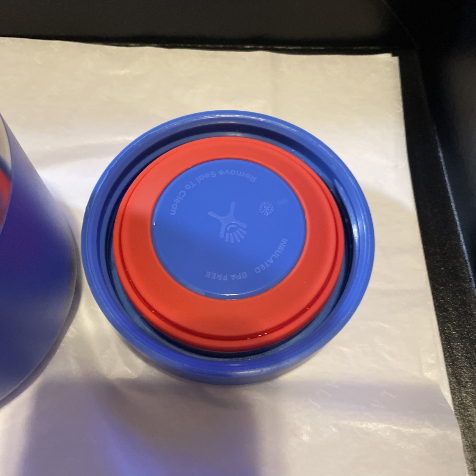 Compact 20 Oz Insulated Water Container - BPA-Free & Leakproof for On-the-Gof2 gallery