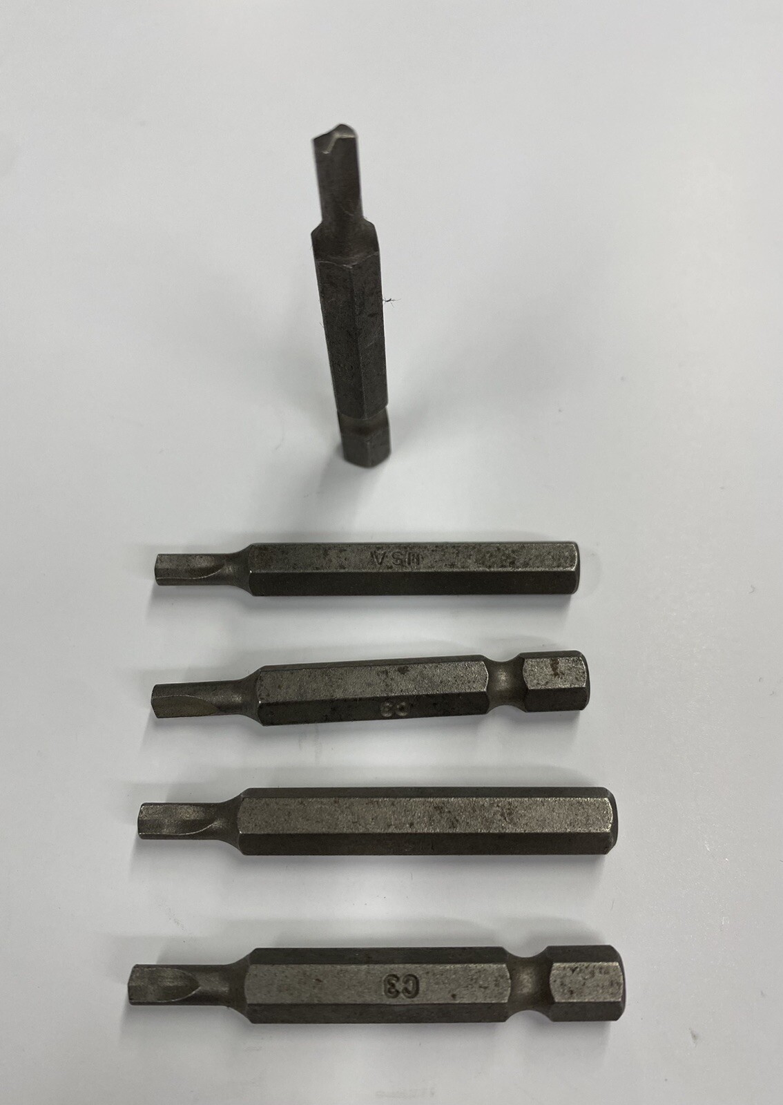 5/32" Clutch Screwdriver 2" Insert Bit (Lot of 5) gallery