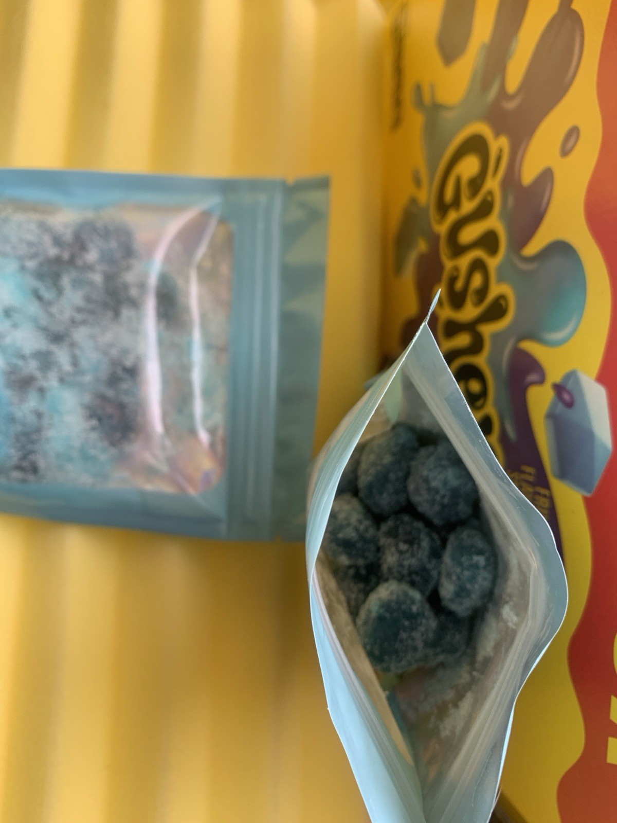 Sour Blue Raspberry Gushers 4x6 Bag gallery