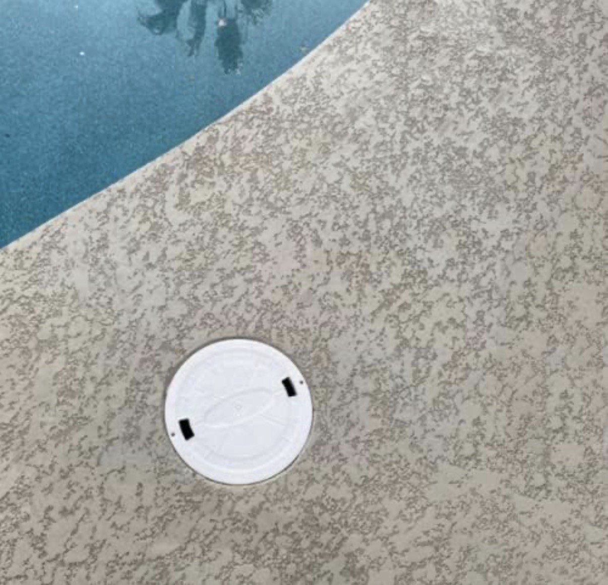 Round Pool Skimmer Lid Cover Replacement 9-7/8 in Dia x 3/4 in Deep gallery