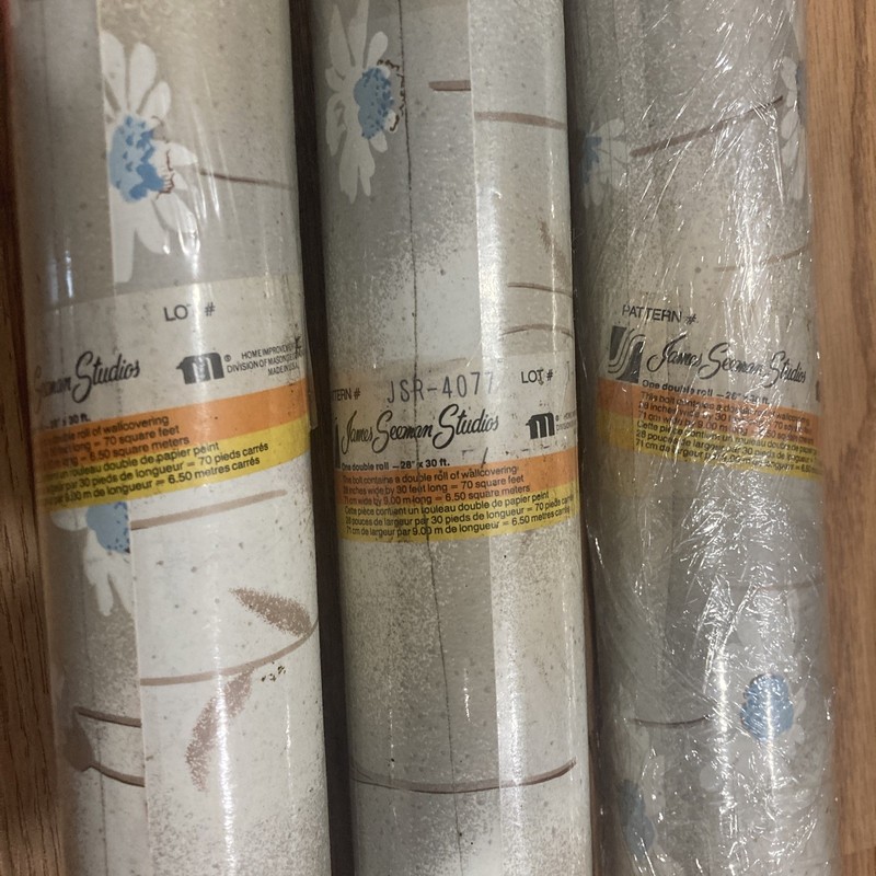 James Seeman Studio Floral Pattern Wallpaper 28”x30ft 3 Rolls Made In USA gallery
