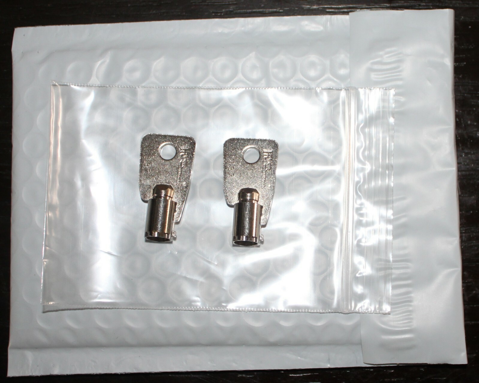 HMC29751 to HMC30000 2-NEW KEYS FOR Protex Gun Wall Safe Homak. Replacement KEY gallery