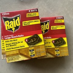 Raid, Large Roach Baits, 8 Baits, Kills the Nest, Up to 3 Months, 3 Box
