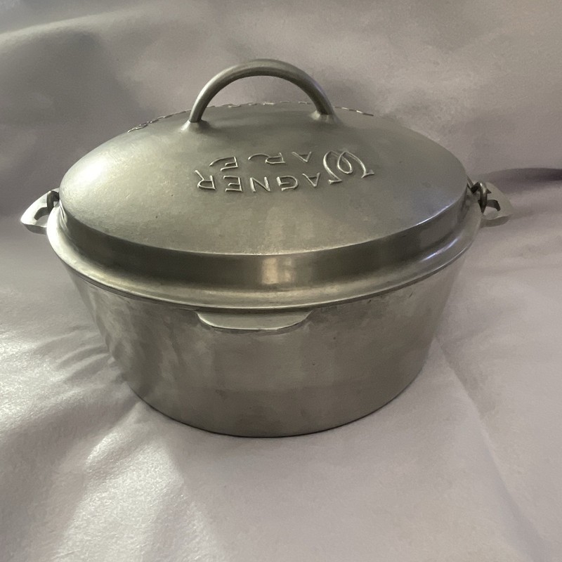 Wagner Ware Sidney O No. 9 Drip Drop Round Aluminum Roaster w/ Lid 249 gallery