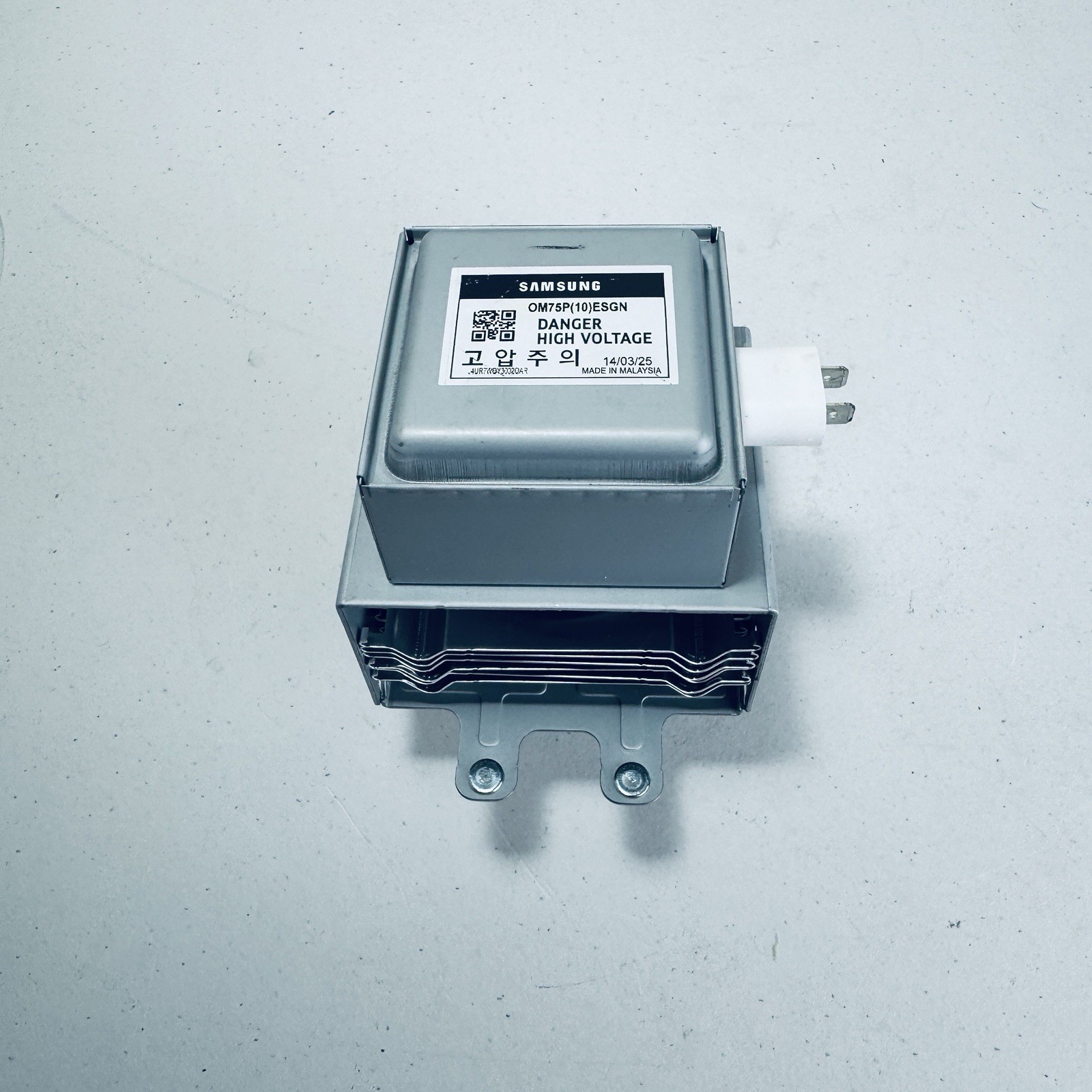 OM75P(31)ESGN OEM Genuine Samsung Microwave magnetron (MGT) OM75P(31)ERHN gallery