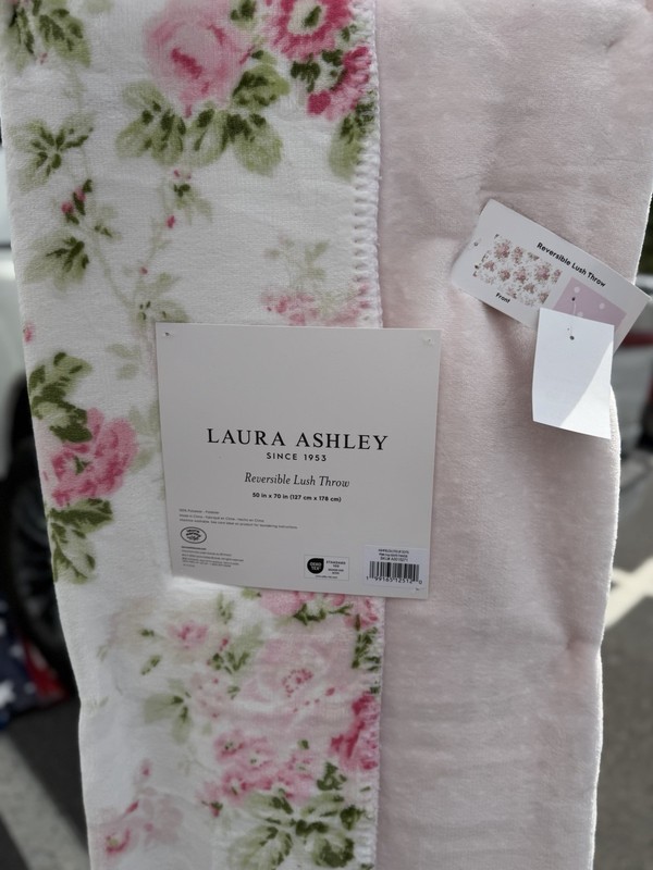 Laura Ashley Soft Reversible Lush Throw Pink Floral Rose Polka Dot 50” x 70” gallery