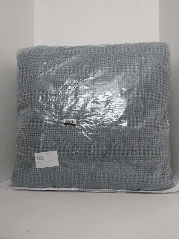 Pottery Barn Honeycomb Cotton Comforter King/Cal.King 1 King Sham Gray Mist New gallery