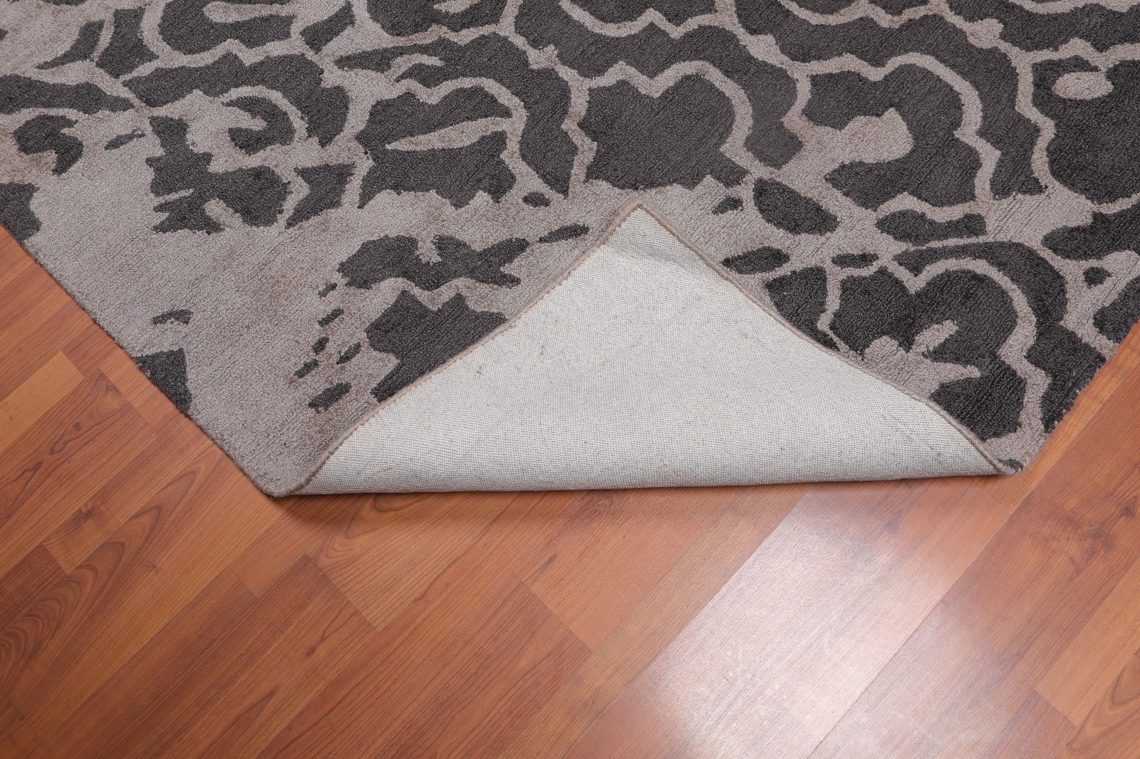 4'8" x 6'7" Handmade Loop & Cut textured pile Area Rug Modern Tan gallery