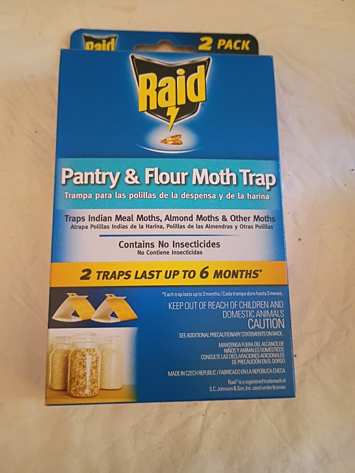 (4) Box Raid Pantry & Flour Moth Traps. Lasts 6 months. No Insecticides. 4 Total gallery