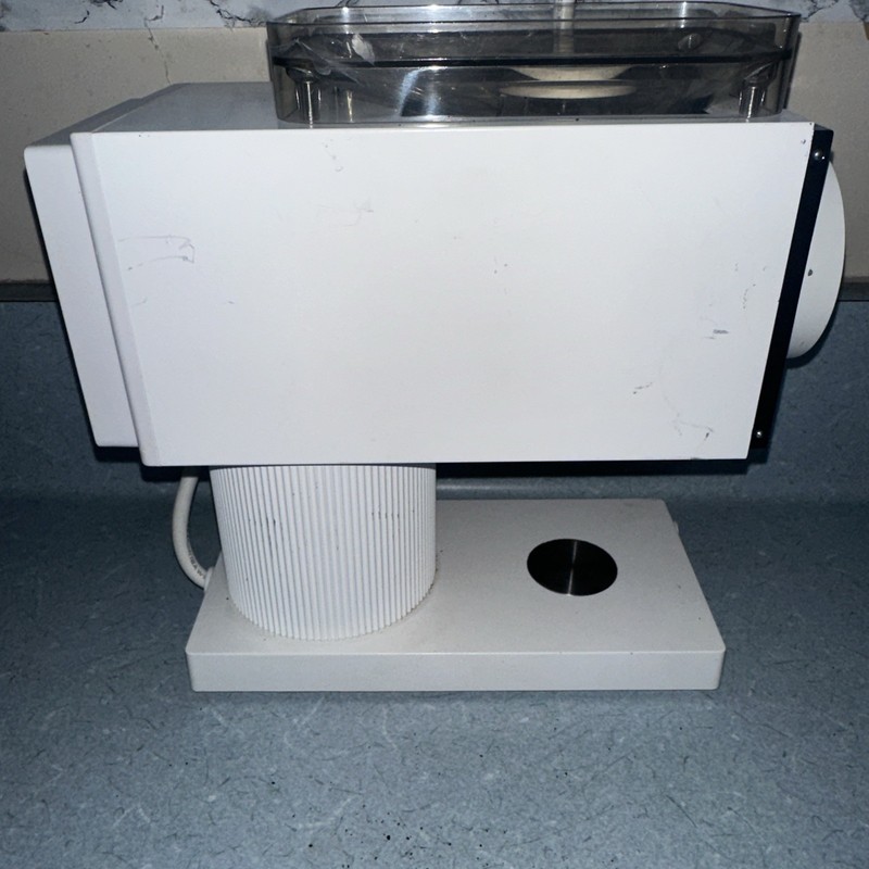 Fellow Ode Brew Electric Coffee Grinder - Matte White Gen 1 READ DESCRIPTION!!! gallery