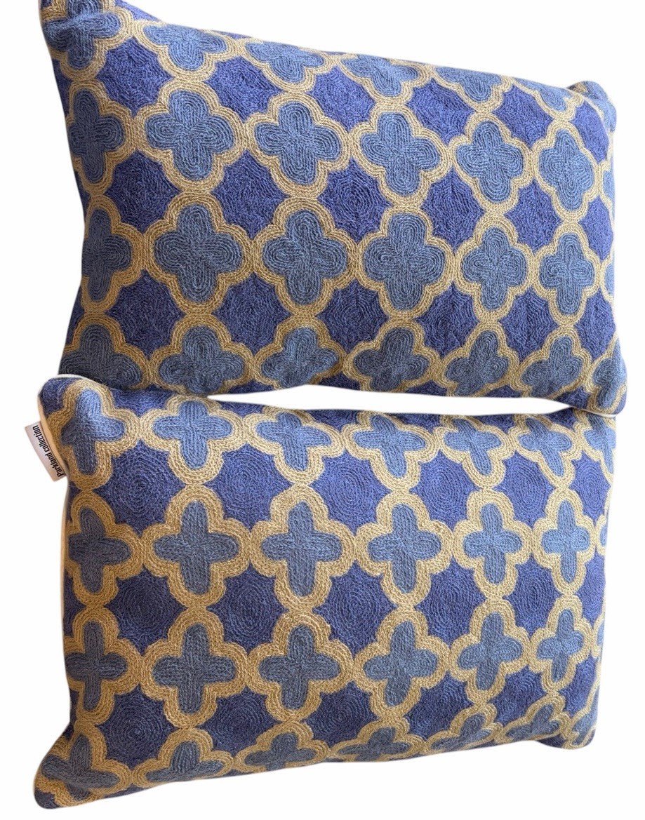 Parkland Collection 2 Calix Quatrefoil Embroidered Throw Pillows 22 X 14 NEW gallery