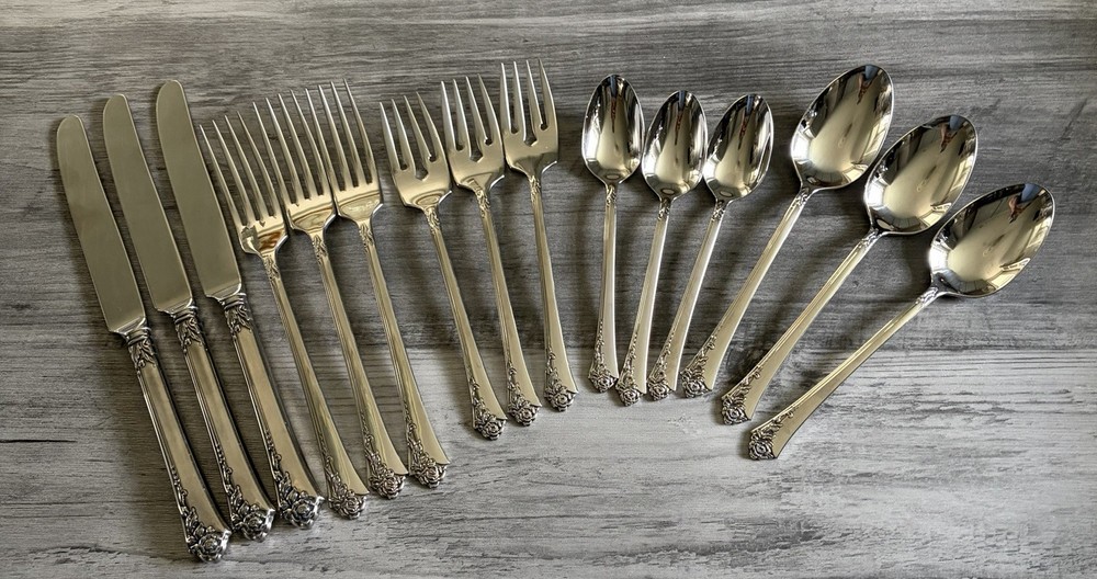 Oneida Damask Rose Stainless Flatware 15 Pc Lot Service For 3