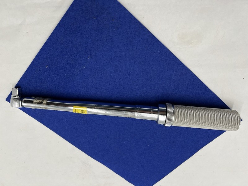 SNAP ON TOOLS QJ284C CLICK TYPE 3/8 DRIVE TORQUE WRENCH 150/1000 INCH POUNDS gallery