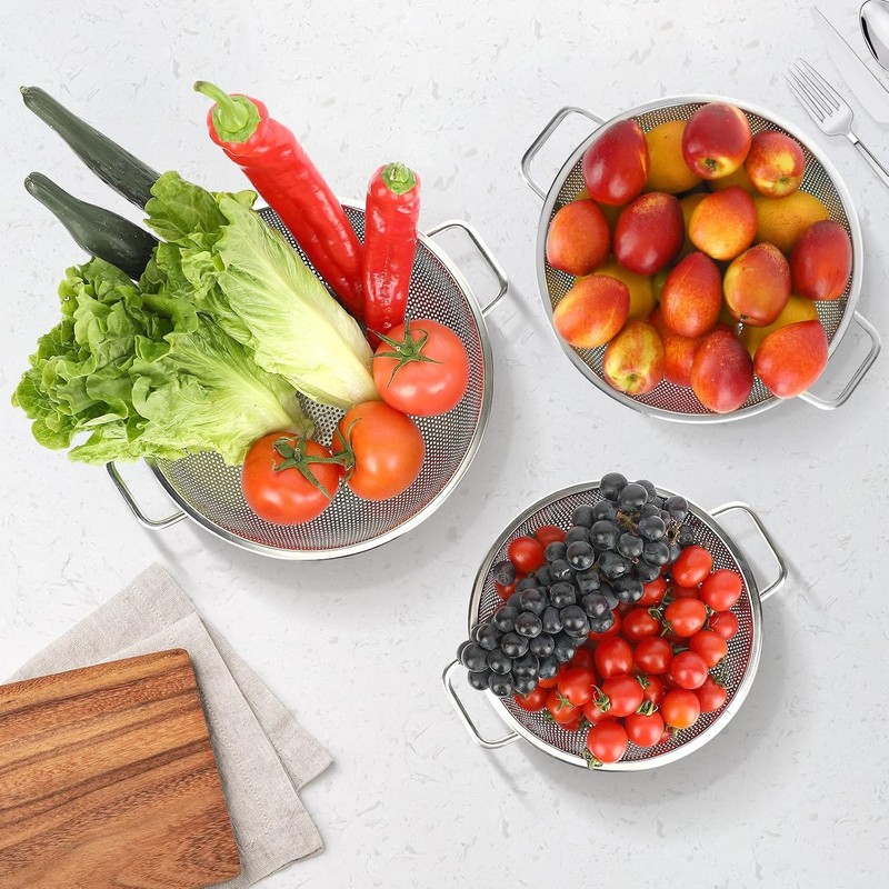 Kitchen strainer, 5 liters, stainless steel strainer with handle gallery