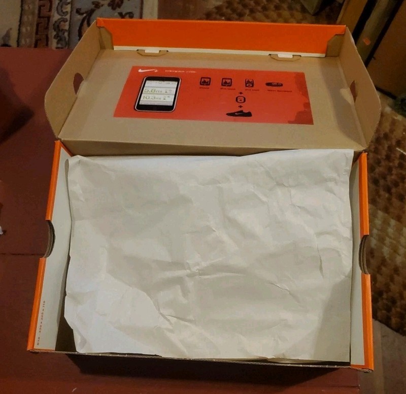 EMPTY NIKE AIR MAX + 2012 SHOE BOX -BOX Size US 8.5 (EMPTY SHOE BOX! NO SHOES!) gallery