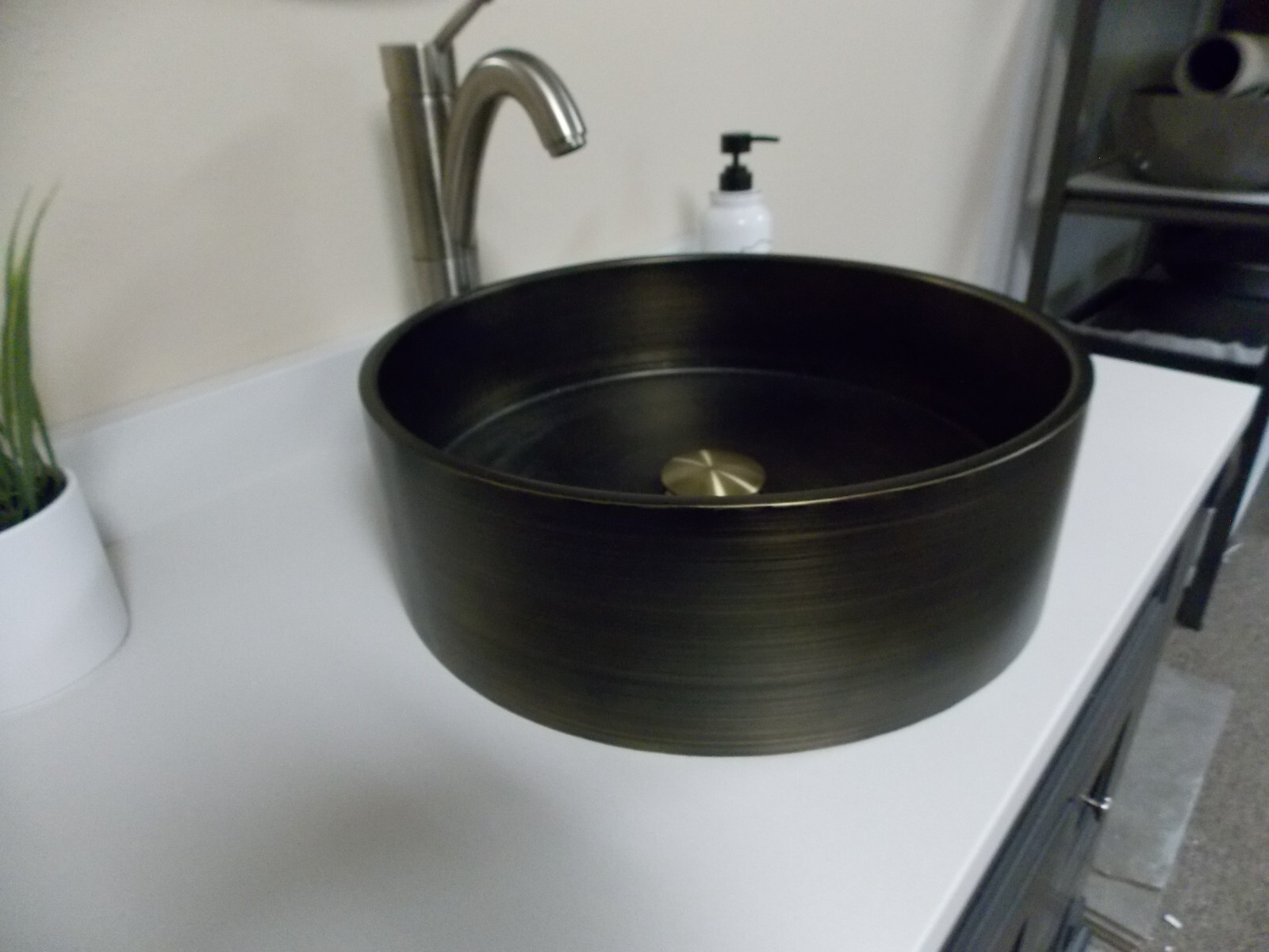Eden Bath Round Stainless Steel Vessel Sink (EB_SS003AT, D504) gallery