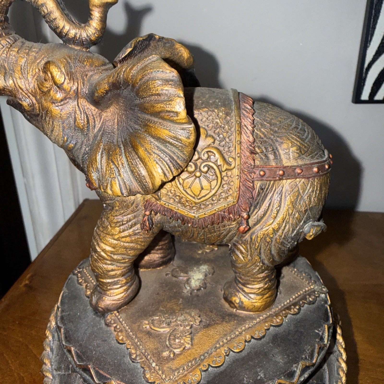 Elephant Basket Bowl & Lid Table Top Decor Resin Toscano Design 9” gallery