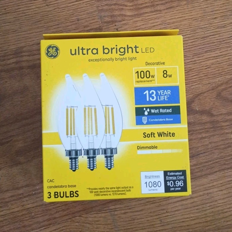 GE Ultra Bright LED Candle Bulbs Soft White Dimmable 8W 1080lm CAC 3-Pack gallery