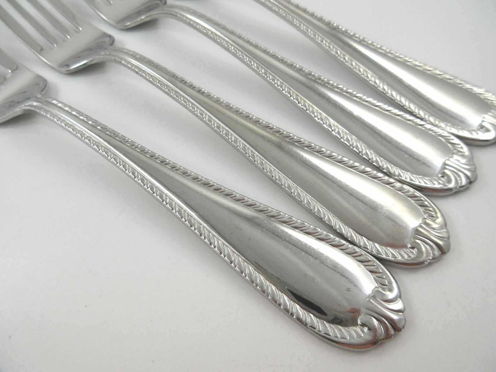 Reed & Barton DOMAIN - ROPE EDGE 4 Dinner Forks Glossy 18/10 Stainless Steel gallery