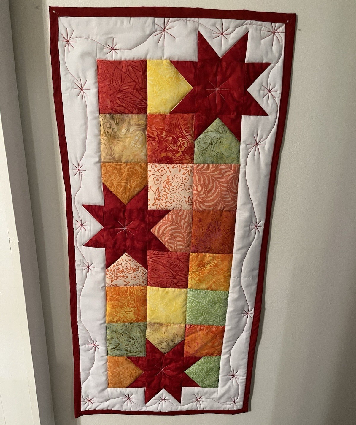 Quilted Patchwork Star Table Runner Rectangular Fabric Multicolor White Red gallery