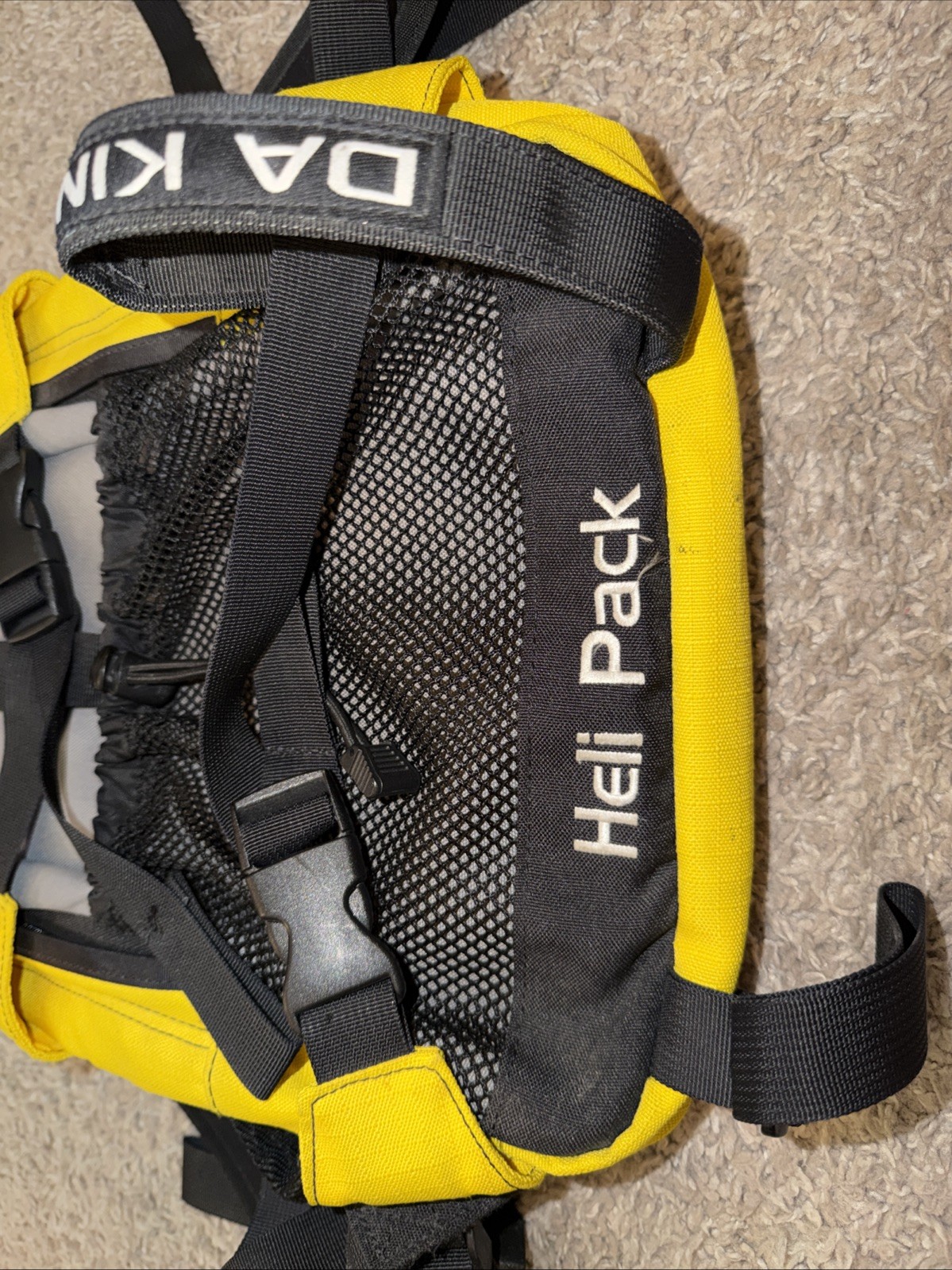Dakine Heli Pack Hiking Trail Backpack - Gray/Yellow 3